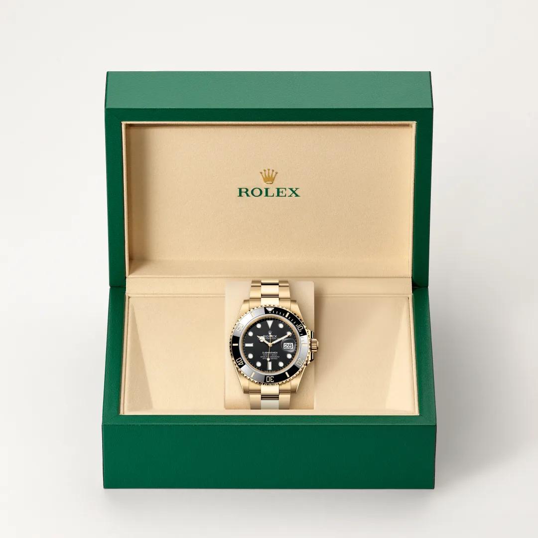 Rolex Submariner Date 18 ct yellow gold, M126618LN-0002 | Chow