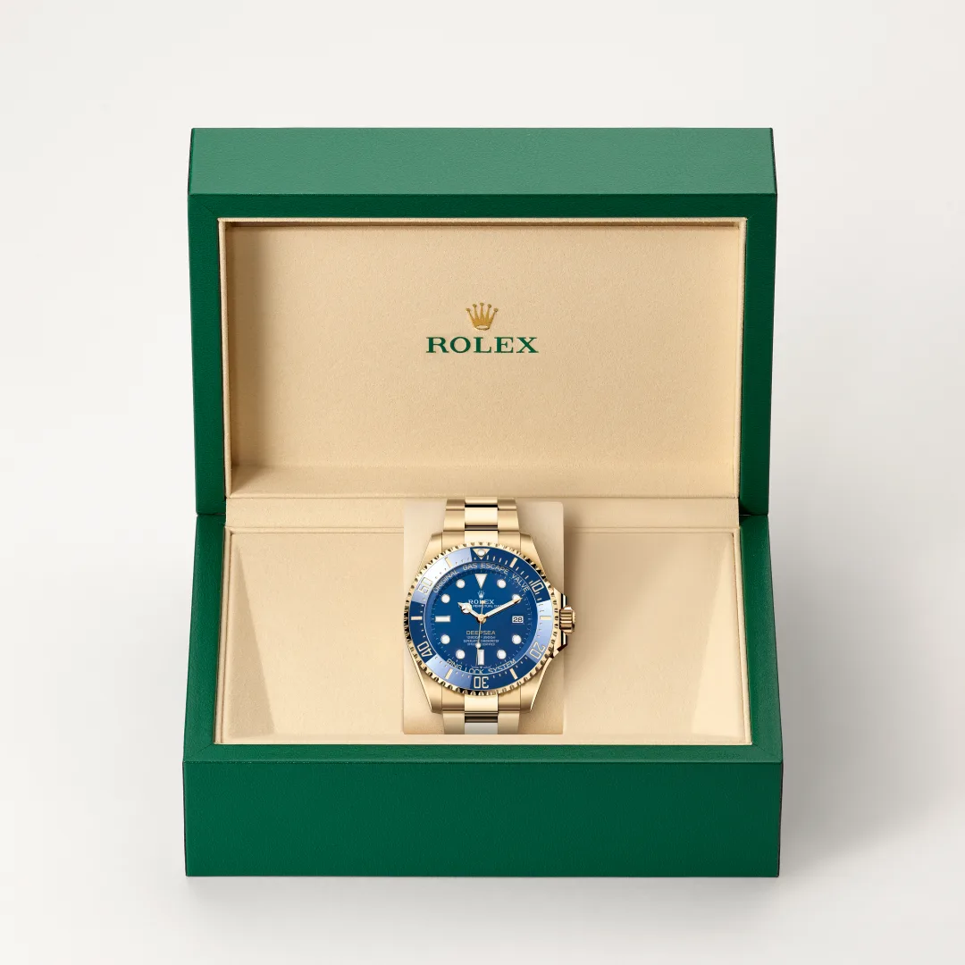 Rolex Deepsea 腕錶18K黃金款，M136668LB-0001 | 周生生珠寶