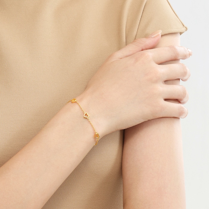 Solid Gold Bracelet | Chow Sang Sang Jewellery | Essence | 14677B - 2
