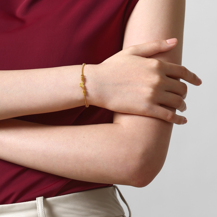 Solid Gold Bracelet | Chow Sang Sang Jewellery | Essence | 50737B - 3