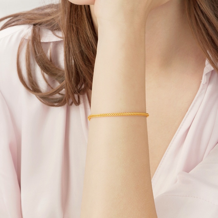 Solid Gold Bracelet | Chow Sang Sang Jewellery | Essence | 90193B - 2