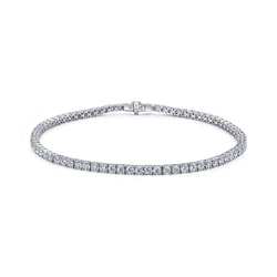 'Classics' 18K White Gold Diamond Tennis Bracelet