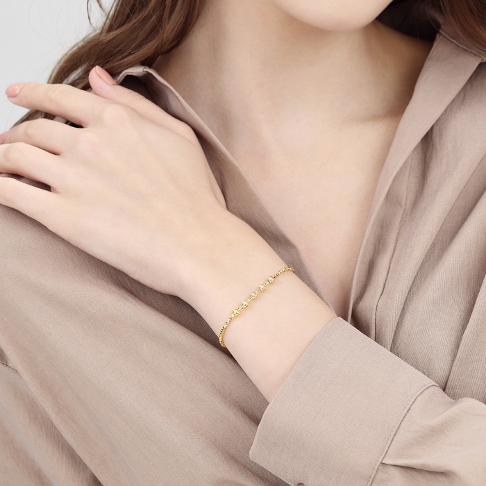 Solid Gold Bracelet | Chow Sang Sang Jewellery | Essence | 93853B - 2