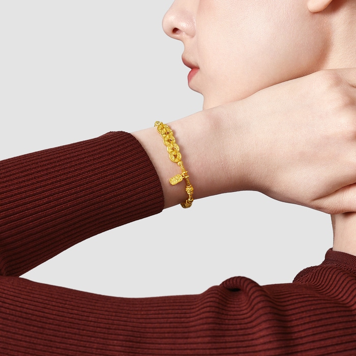 Solid Gold Bracelet | Chow Sang Sang Jewellery | Cultural Blessings | 95773B - 3