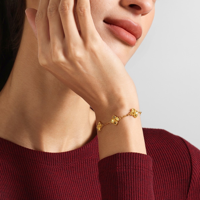 Solid Gold Bracelet | Chow Sang Sang Jewellery | Essence | 95934B - 2