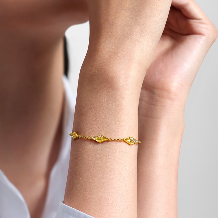 Solid Gold Bracelet | Chow Sang Sang Jewellery | YuYu | 96220B - 2