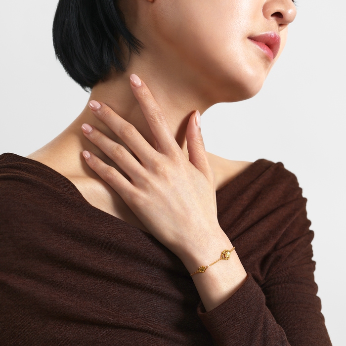 Solid Gold Bracelet | Chow Sang Sang Jewellery | Essence | 96250B - 3