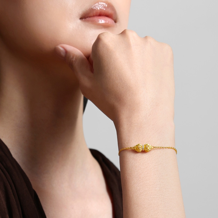 Solid Gold Bracelet | Chow Sang Sang Jewellery | Cultural Blessings | 96469B - 2