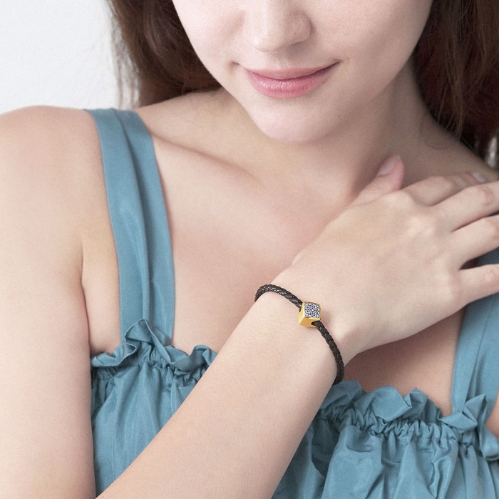 Solid Gold Charm | Chow Sang Sang Jewellery | Charme | 91747C - 3