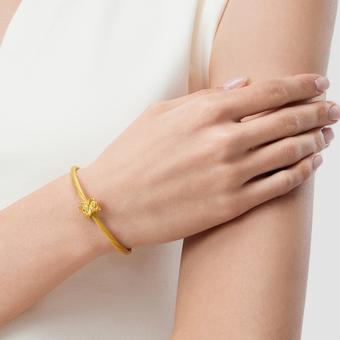 Solid Gold Charm | Chow Sang Sang Jewellery | Gold Rhyme | 95237C - 2