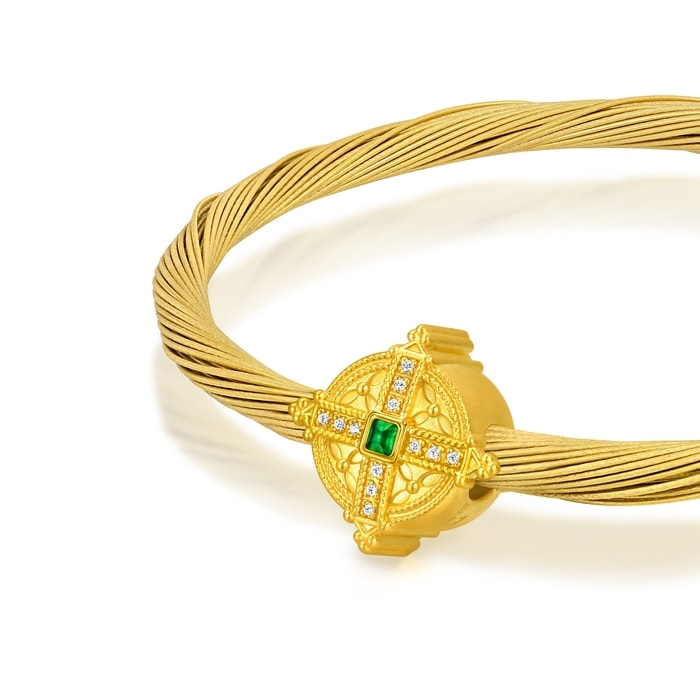 Solid Gold Charm | Chow Sang Sang Jewellery | 95339C - 5