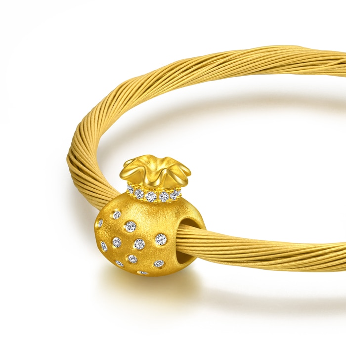 Solid Gold Charm | Chow Sang Sang Jewellery | Charme | 95984C - 5