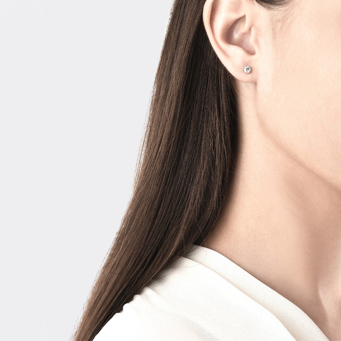 18K白色黄金 耳環 | 周生生珠寶 | Diamond Symphony「鑽之頌」 | 15200E - 2