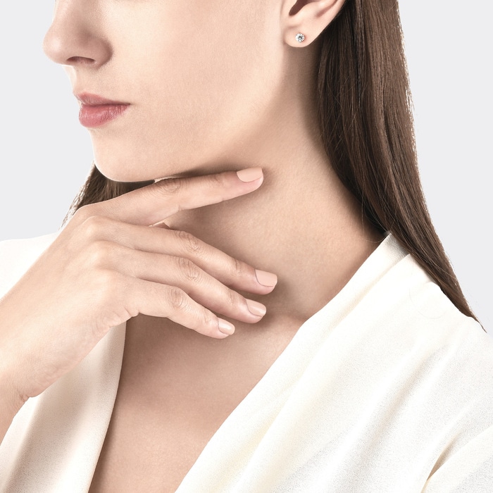 18K白色黄金 耳環 | 周生生珠寶 | Diamond Symphony「鑽之頌」 | 15200E - 3