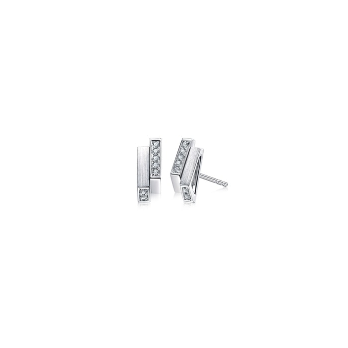 18K White Gold Earring | Chow Sang Sang Jewellery | 93433E - 1