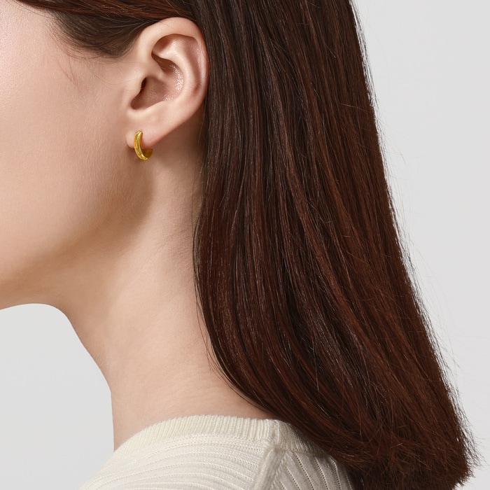 999黃金 耳環 | 周生生珠寶 | Essence「永」 | 95729E - 3