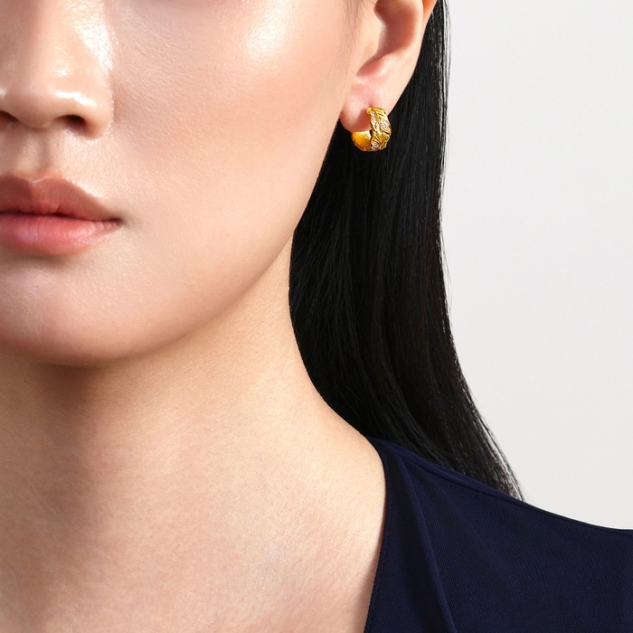 Solid Gold Earring | Chow Sang Sang Jewellery | Love Decode | 96064E - 3