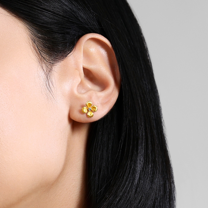 Solid Gold Earring | Chow Sang Sang Jewellery | Essence | 96505E - 2