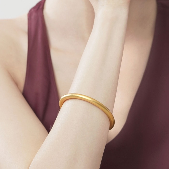 Solid Gold Bangle | Chow Sang Sang Jewellery | Cultural Blessings | 91204K - 2