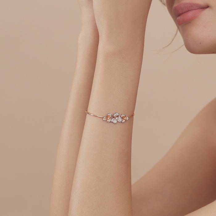 18K Rose & Black Gold Bangle | Chow Sang Sang Jewellery | 91726K - 3