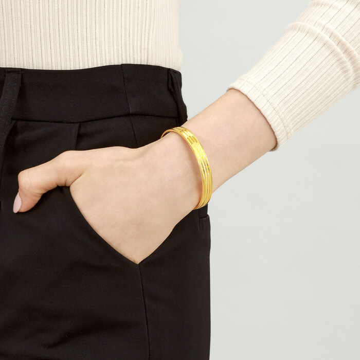 999黃金 手鐲 | 周生生珠寶 | Essence「永」 | 93544K - 2