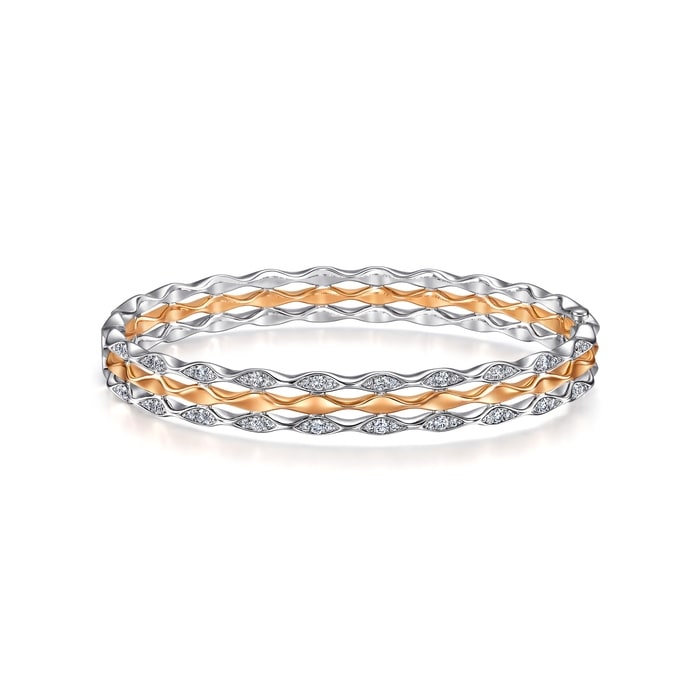 18K White & Rose Gold Bangle | Chow Sang Sang Jewellery | YuYu | 95326K - 1