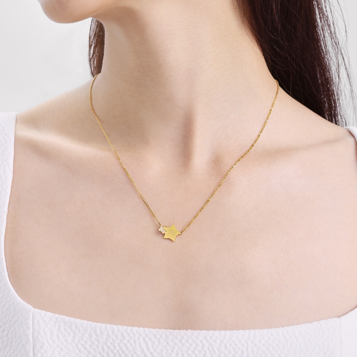 Solid Gold Necklace | Chow Sang Sang Jewellery | Essence | 94188N - 2