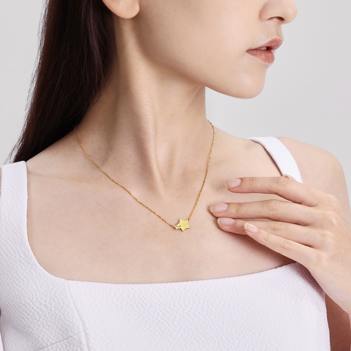 Solid Gold Necklace | Chow Sang Sang Jewellery | Essence | 94188N - 3