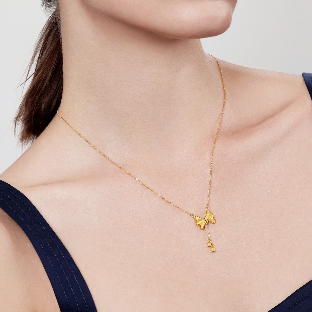 Essence - 999.9 Gold Ribbon Bowtie Necklace | 95299N(47 cm