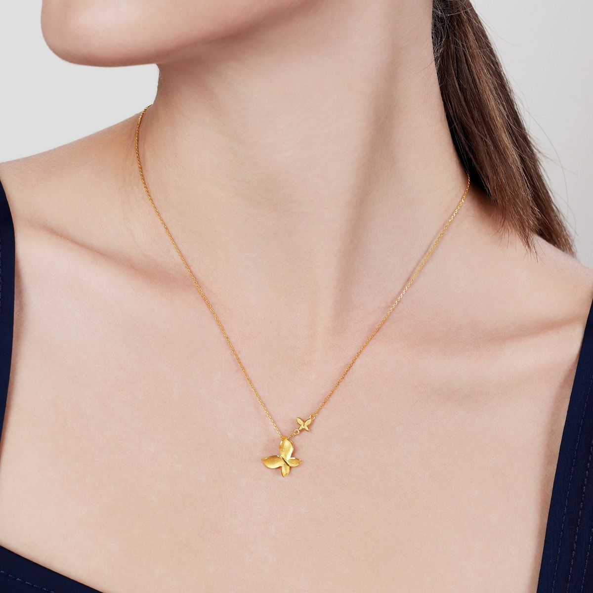 Essence - 999.9 Gold Butterfly Necklace | 95300N(47 cm