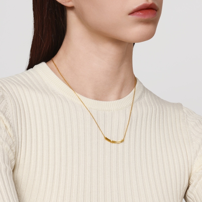 Solid Gold Necklace | Chow Sang Sang Jewellery | Essence | 95729N - 3