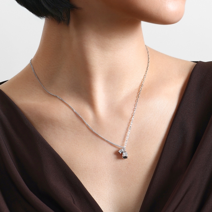 950 Platinum Necklace | Chow Sang Sang Jewellery | Essence | 96393N - 2