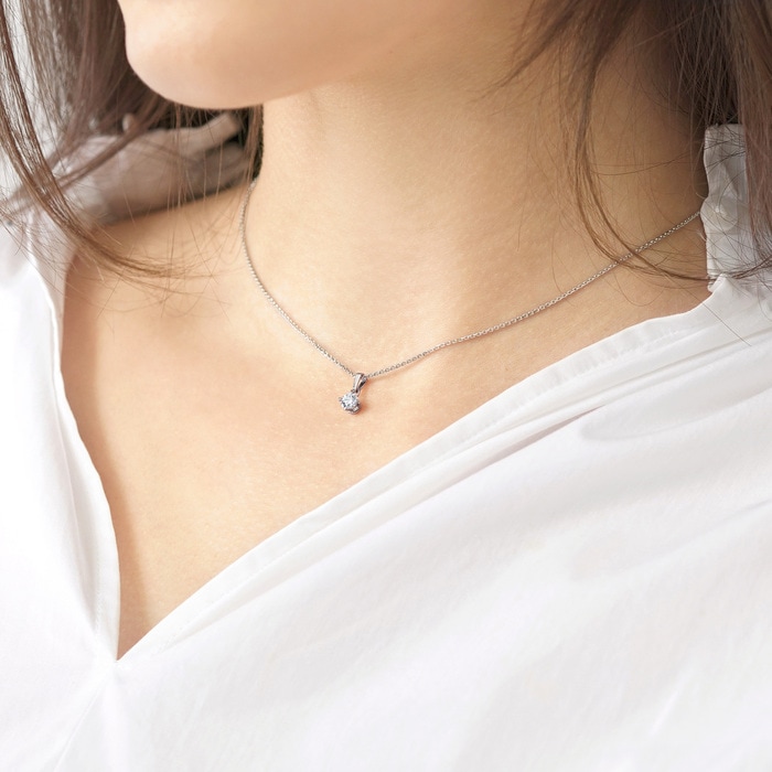 18K White Gold Pendant | Chow Sang Sang Jewellery | 01257P - 3