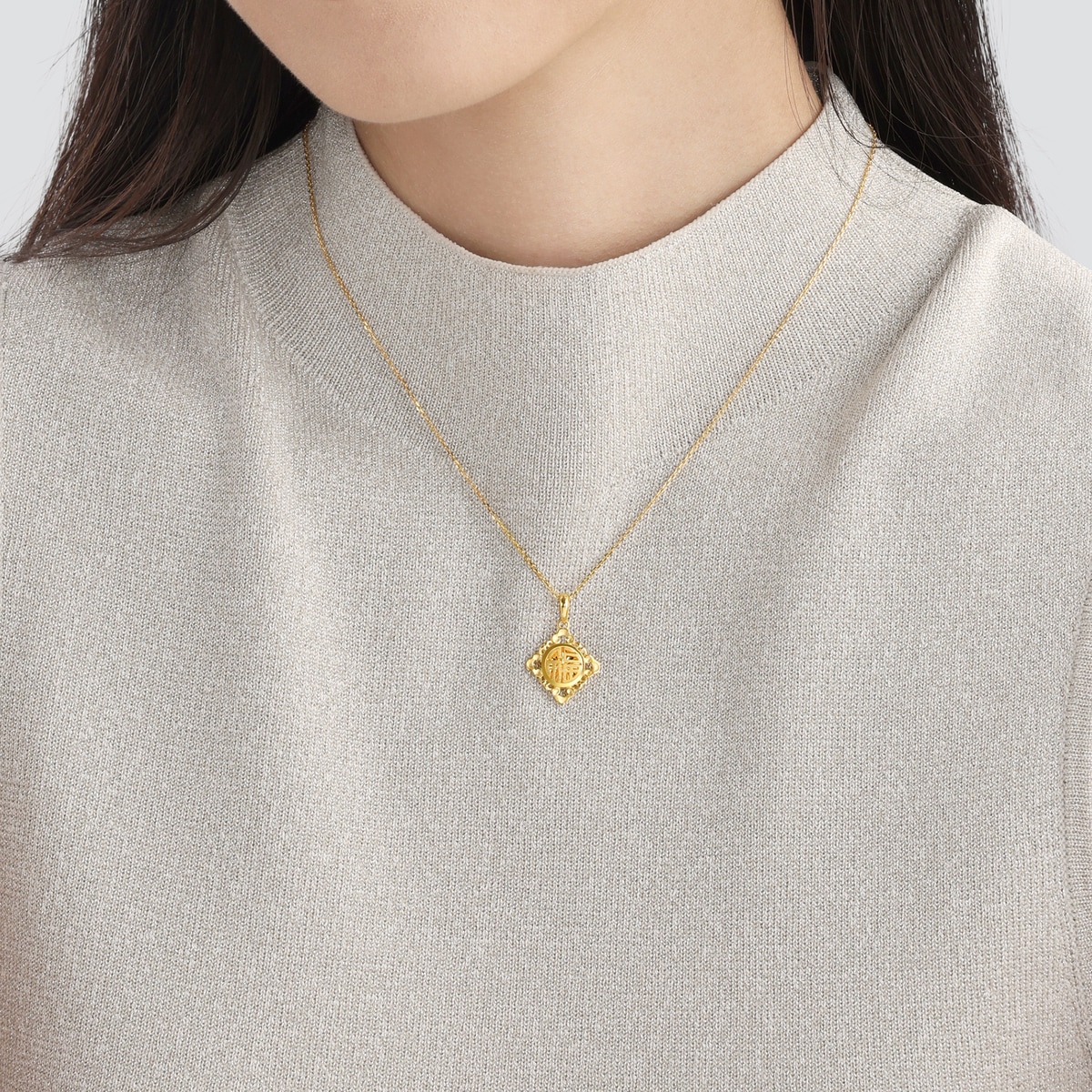 999.9 Gold Pendant | 30309P(2 cm/~0.077 tael) | Chow Sang