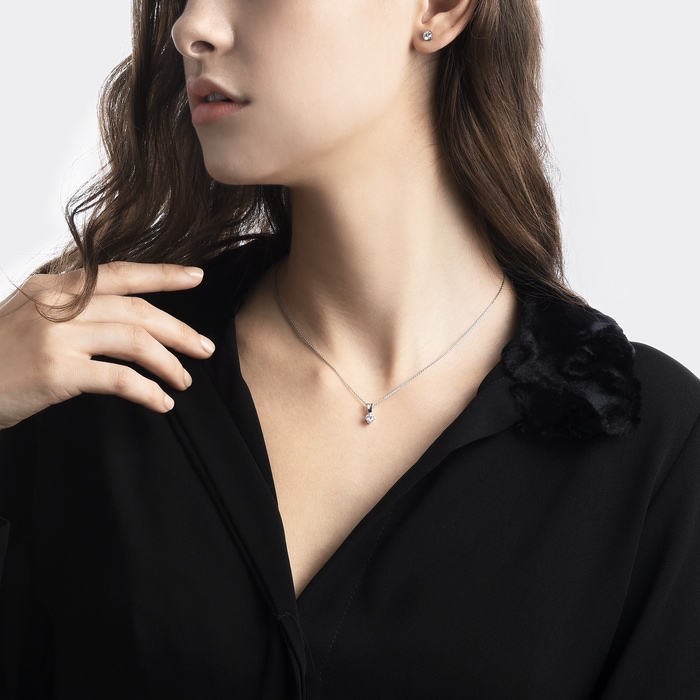 900 Platinum Pendant | Chow Sang Sang Jewellery | 79429P - 3