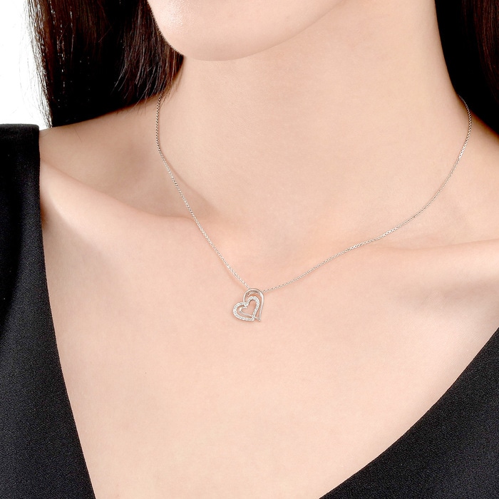 900 Platinum Pendant | Chow Sang Sang Jewellery | Loving Hearts | 81630P - 3