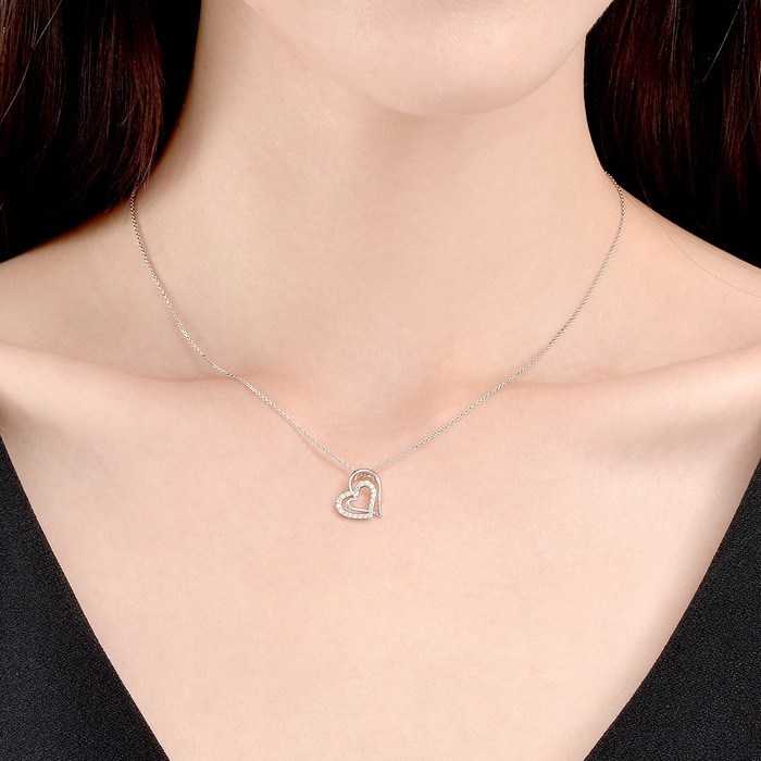 900 Platinum Pendant | Chow Sang Sang Jewellery | Loving Hearts | 81630P - 2