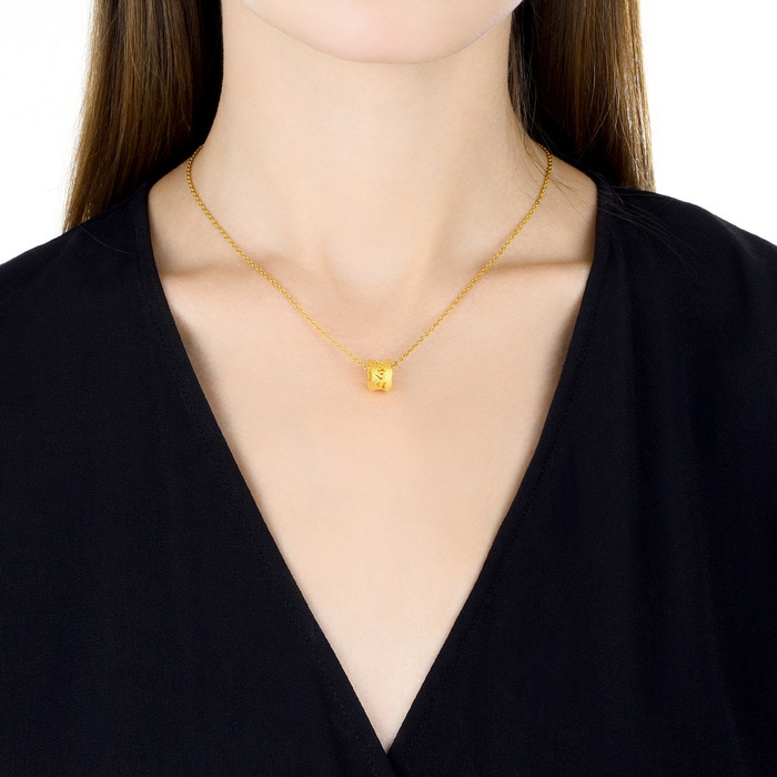Solid Gold Pendant | Chow Sang Sang Jewellery | Cultural Blessings | 85825P - 2