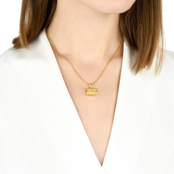 Solid Gold Pendant | Chow Sang Sang Jewellery | Chinese Gifting Collection | 87658P - 2