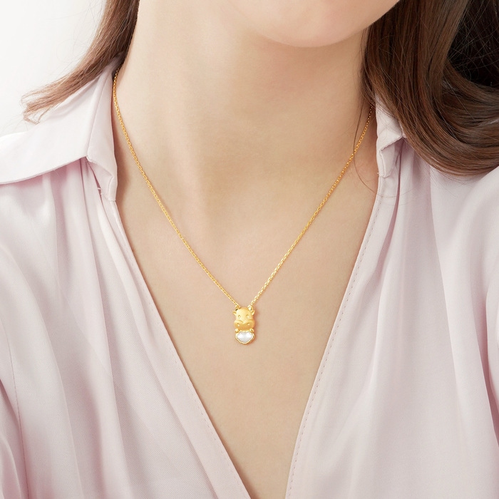 Solid Gold Pendant | Chow Sang Sang Jewellery | Chinese Gifting Collection | 91992P - 2