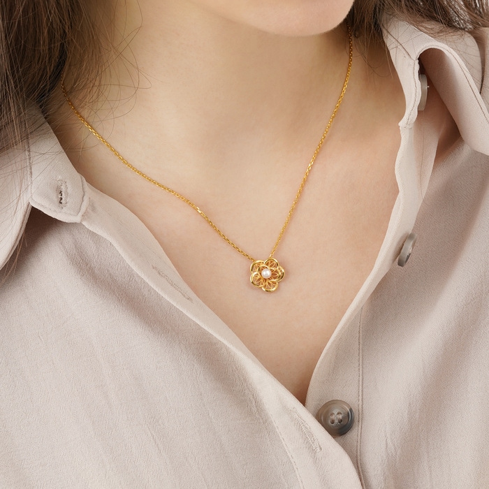 Solid Gold Pendant | Chow Sang Sang Jewellery | Cultural Blessings | 92013P - 2