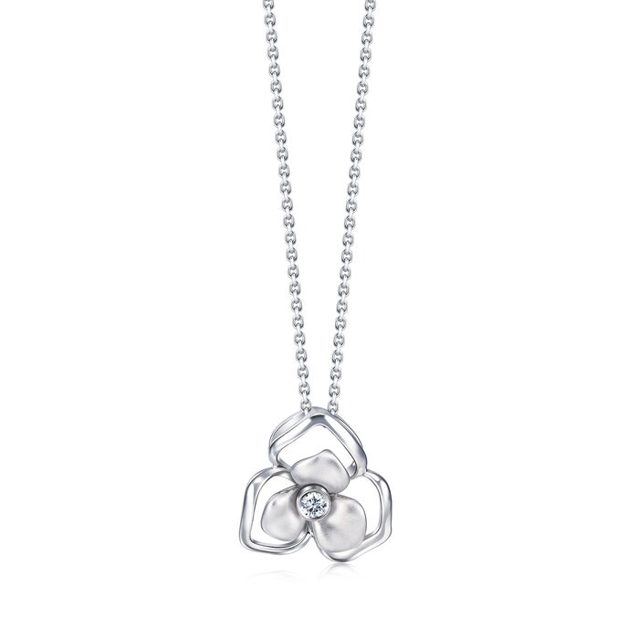 900 Platinum Pendant | Chow Sang Sang Jewellery | Daily Luxe | 92213P - 1