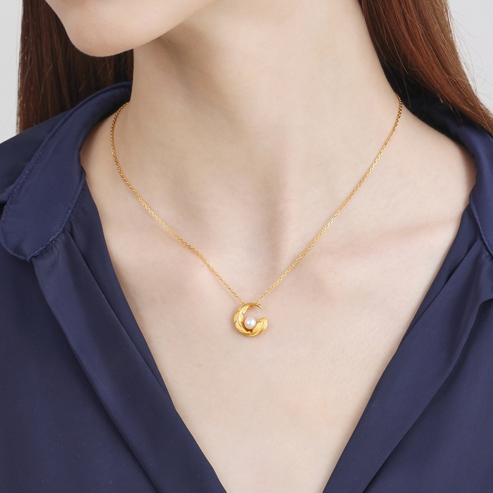 Solid Gold Pendant | Chow Sang Sang Jewellery | Love Decode | 94000P - 2