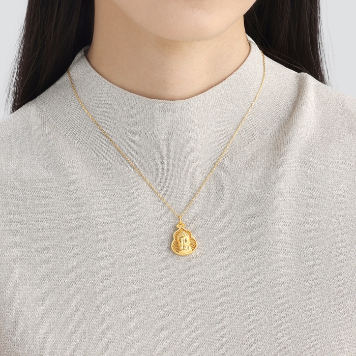 Solid Gold Pendant | Chow Sang Sang Jewellery | Chinese Gifting Collection | 94456P - 2