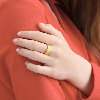 999.9 Gold Ring | 72045R(~0.201 tael) | Chow Sang Sang Jewellery