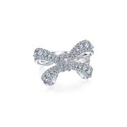 18K White Gold Diamond Ring