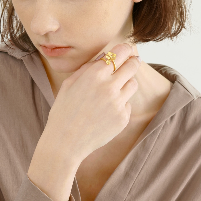 Cultural Blessings - 'Blossom' 999.9 Gold Ring | 88427R