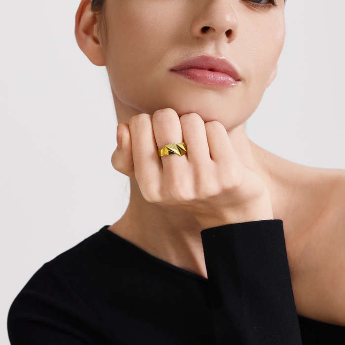 Solid Gold Ring | Chow Sang Sang Jewellery | 95097R - 3