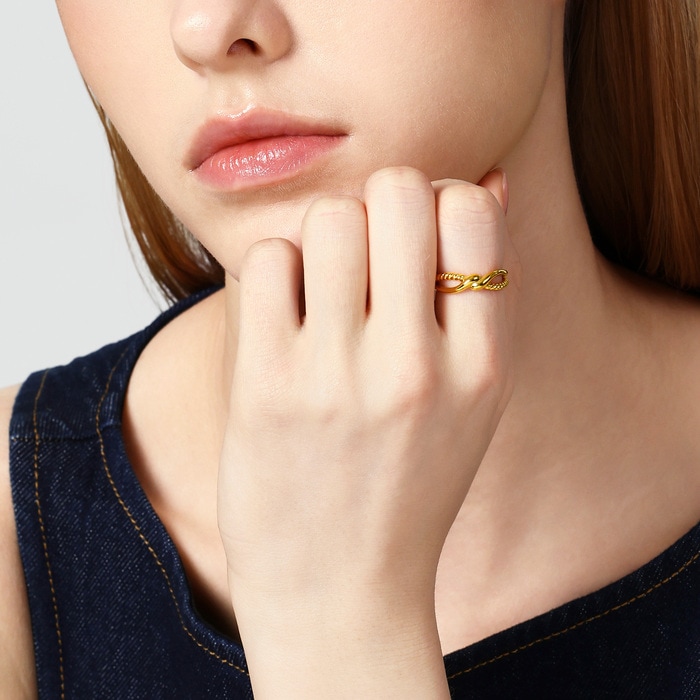 Solid Gold Ring | Chow Sang Sang Jewellery | 95559R - 2