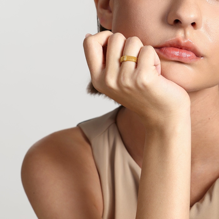 Solid Gold Ring | Chow Sang Sang Jewellery | Essence | 95972R - 3